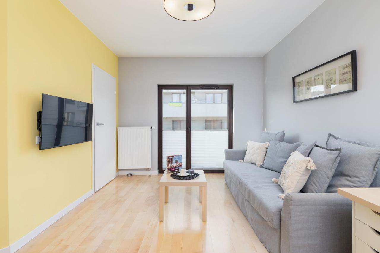 Apartment Solna With Parking Cracow By Renters