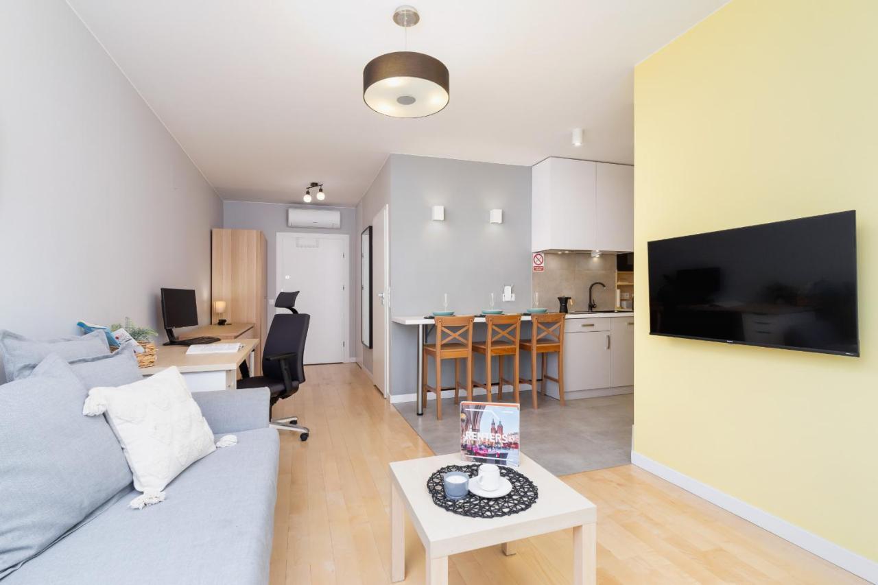 Solna With Parking Cracow By Renters